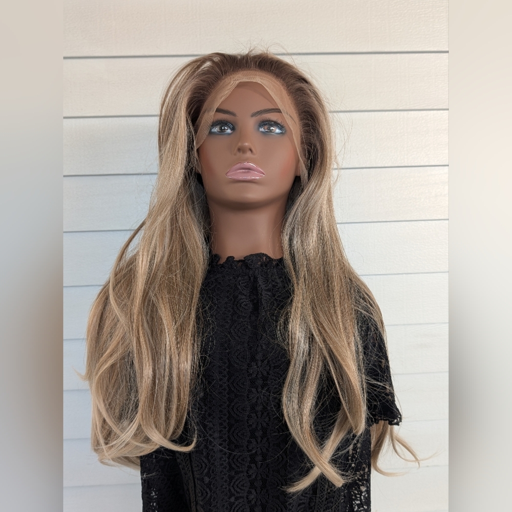 Tracy 05 Wig By Nel's Wigs
